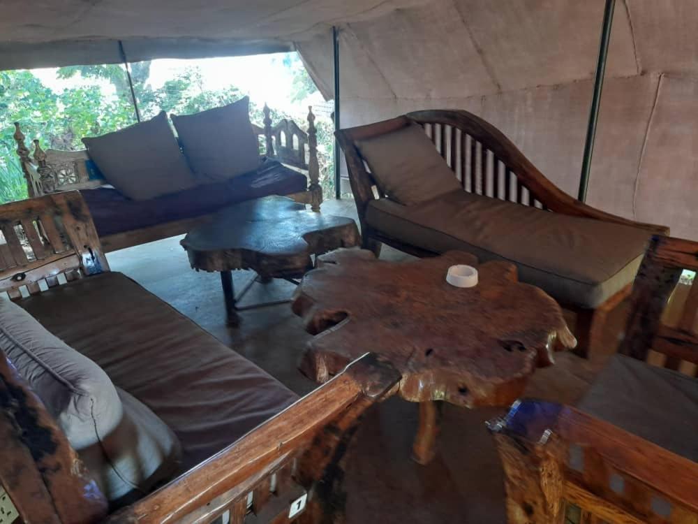 Boulevard Inn Mt Meru Аруша Экстерьер фото