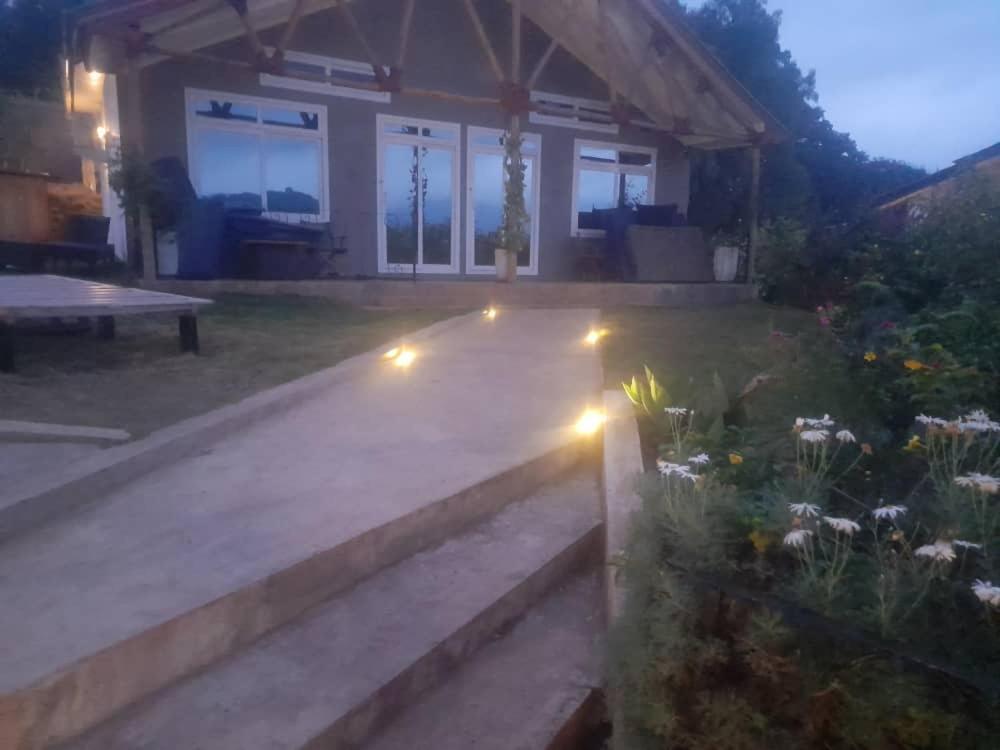 Boulevard Inn Mt Meru Аруша Экстерьер фото