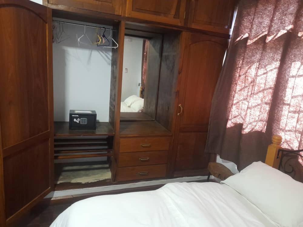 Boulevard Inn Mt Meru Аруша Экстерьер фото